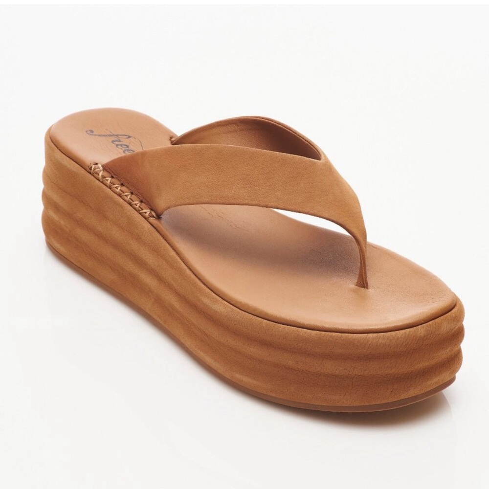 Free People / Haven Thong Flatform Sandals / Size 38